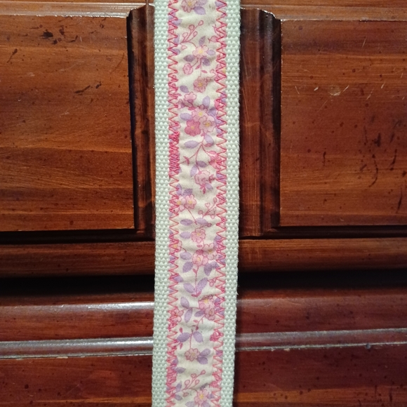 Belts - Picture 5 of 16